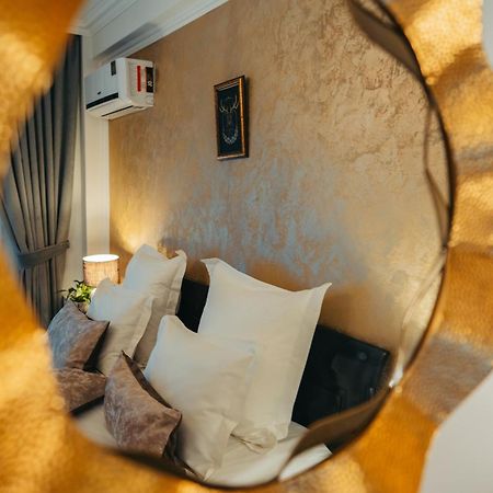 Curtea Domneasca Hotel Vaslui Luaran gambar